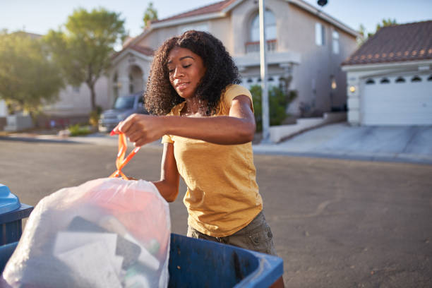 Best Attic Cleanout Services  in Corinth, TX